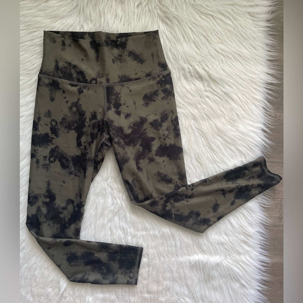 Evolution and Creation green black Tie Dye Mia Legging size Medium